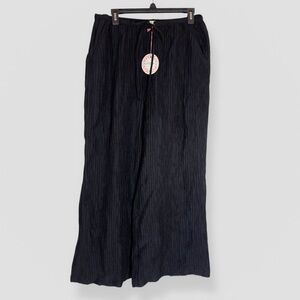 NWT Umgee Size Large Black Crinkle Pants Pull On Drawstring Wide Leg Casual Fall